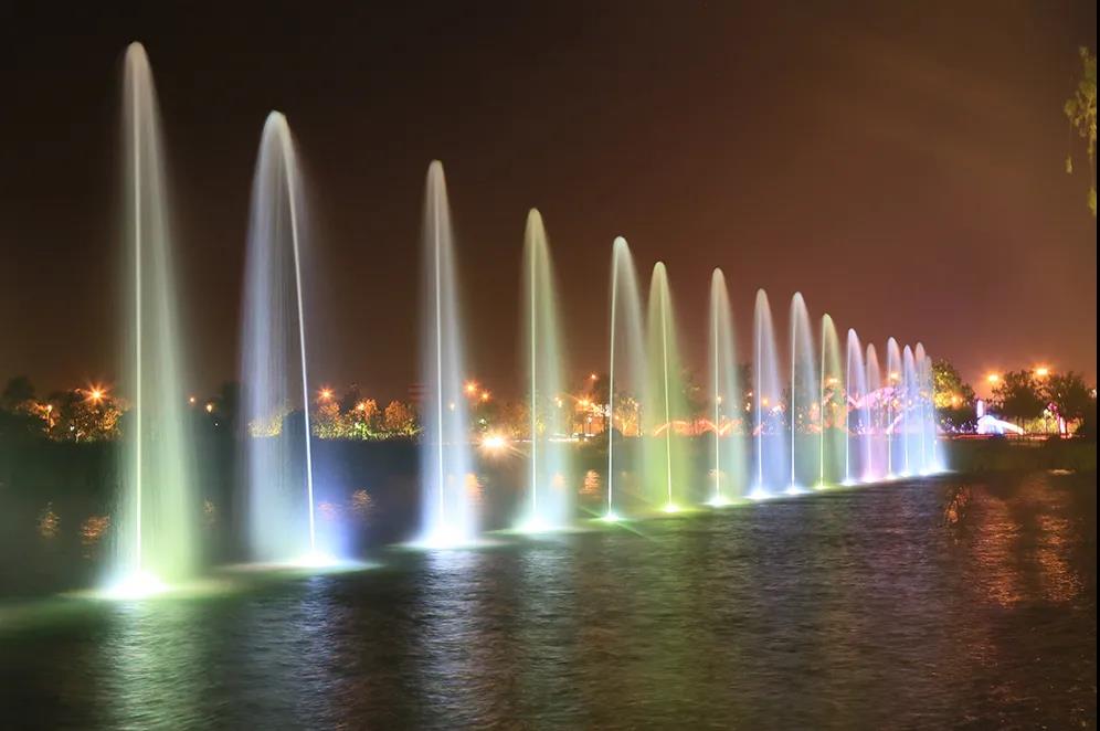低氯水處理技術(shù),逐夢深藍低氯水處理技術(shù),泳池水處理技術(shù)