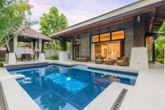 <b>建造別墅游泳池，離不開一套完善的水處理系統(tǒng)！</b>