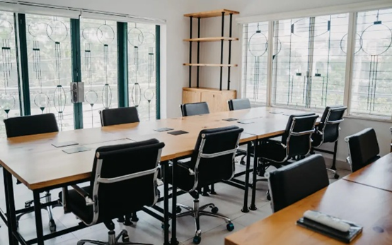 職場人員新福利，辦公室安裝上新風(fēng)系統(tǒng)！