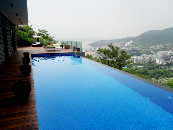 別墅怎么設(shè)計(jì)泳池