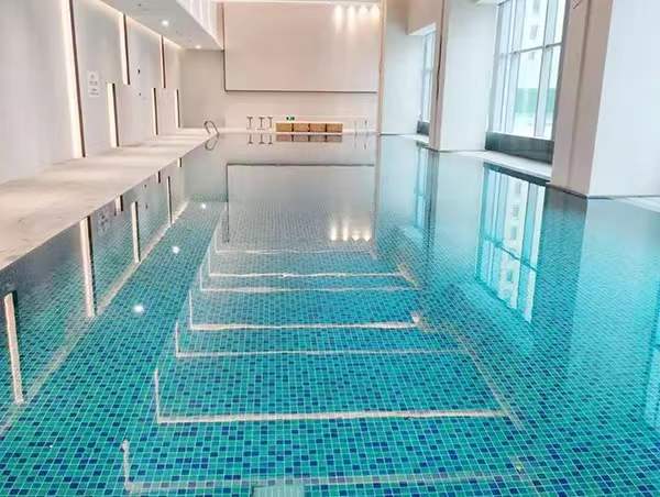 建造地下室游泳池對周邊環(huán)境有哪些影響？