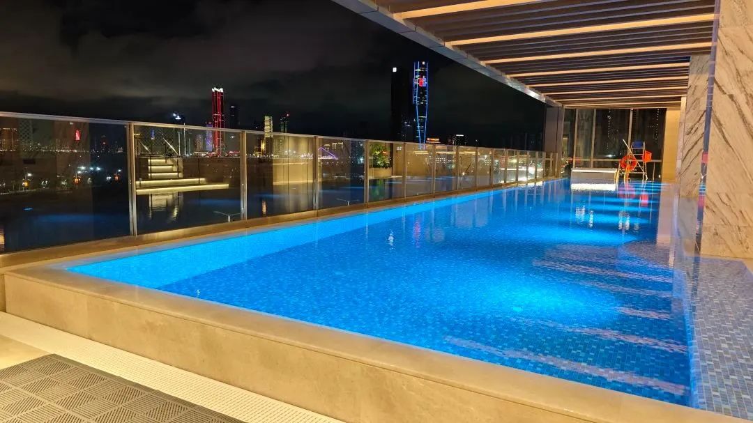 <b>本地專業(yè)的游泳池設(shè)備公司去哪里找？</b>